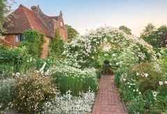 【新品・未開封】 ホワイトガーデン　ジグソーパズル　770ピース　レトロ 庭園のジグソーパズル一覧 | エポック社公式